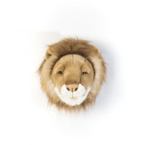 1489779243ws_0024_lion_cesar_front