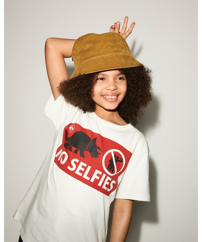 Riley T-shirt/No Selfies